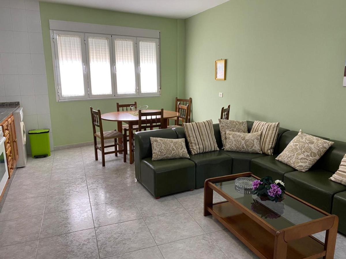 Apartamentos Camino Do Rio Эль-Грове Экстерьер фото